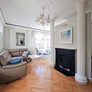 https://apartament-aleksander.sopothotels.com