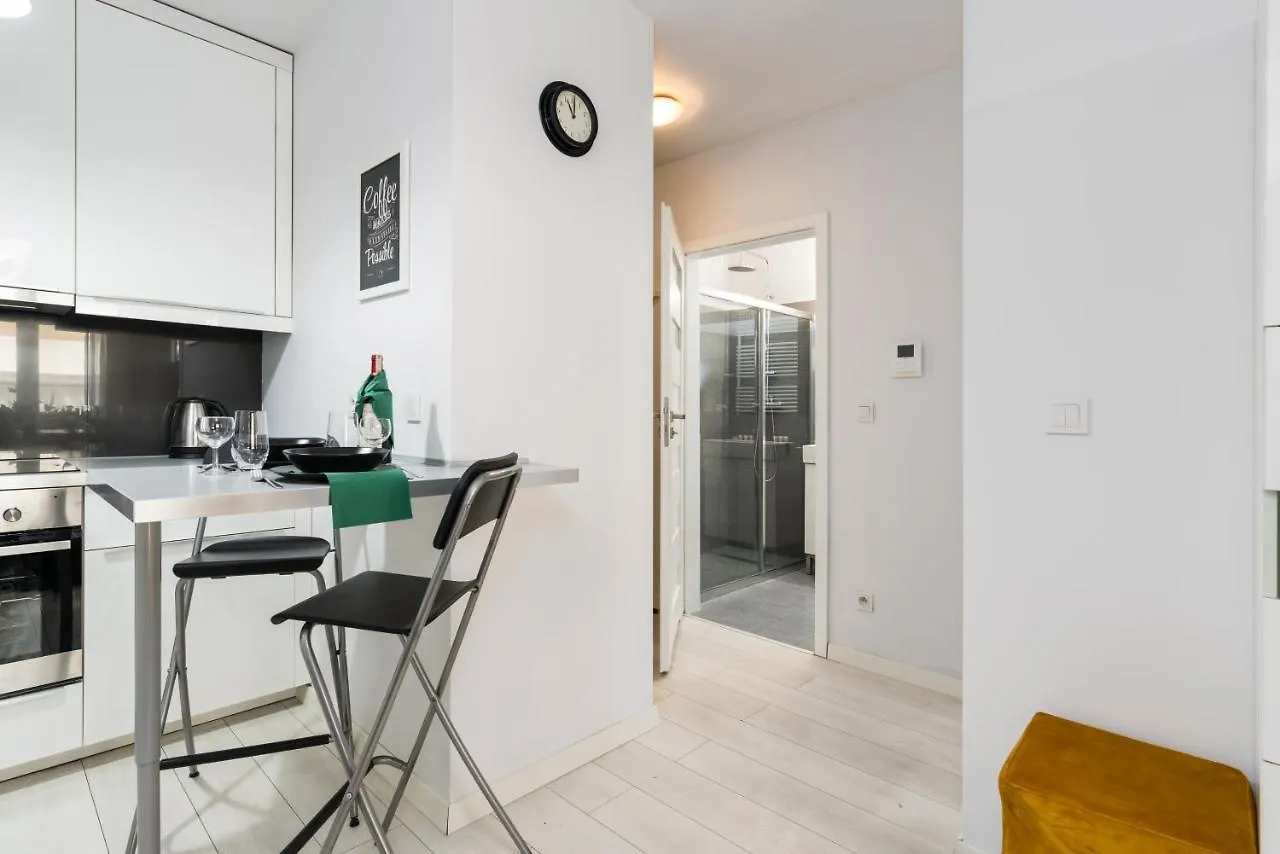 Apartments Poznan Czarnieckiego With Free Parking By Noclegi Renters